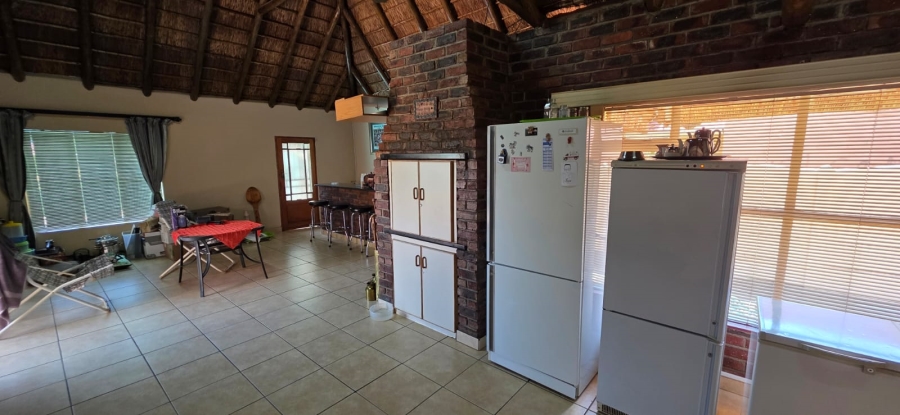 8 Bedroom Property for Sale in Meiringspark North West